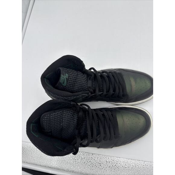Size 9.5 - Craig Stecyk x Air Jordan 1 SB Black main image 5